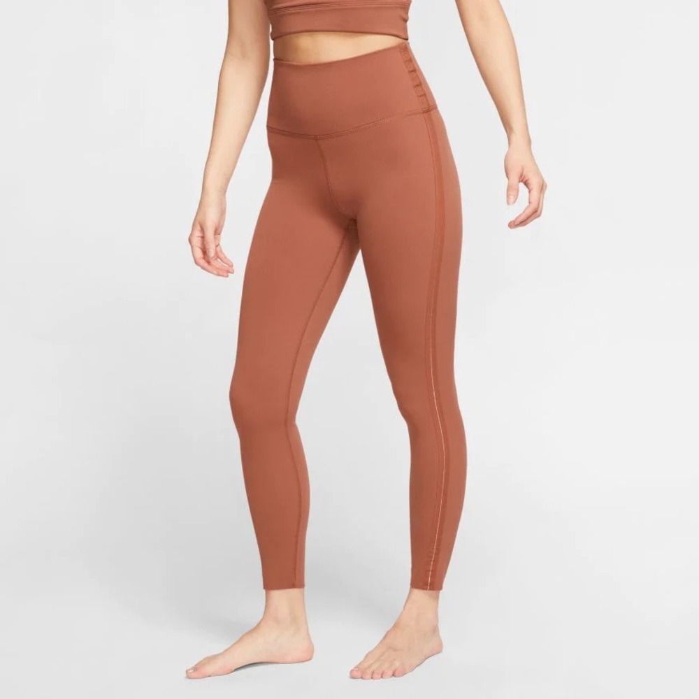 Nwot Nike Yoga Luxe Leggings